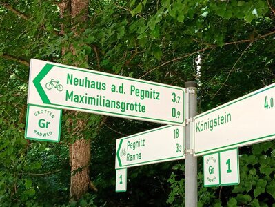 Wegweiser Veldensteiner Forst